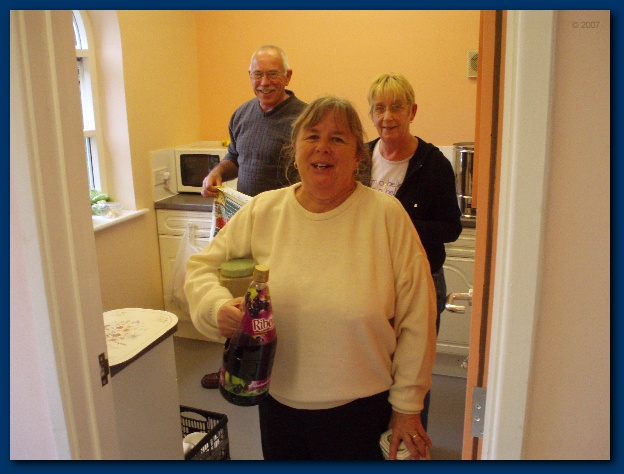 600x449 pixels (108K)